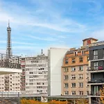 Les Suites Tour Eiffel
