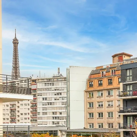 Les Tour Eiffel 3* Parigi